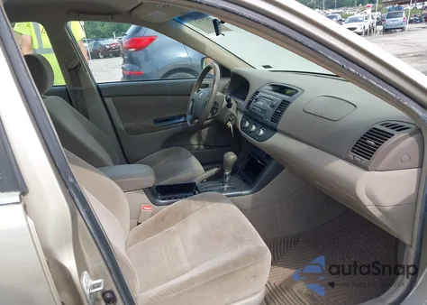 2006 Toyota Camry Std z USA, uszkodzony, nr VIN JTDBE32K463064060